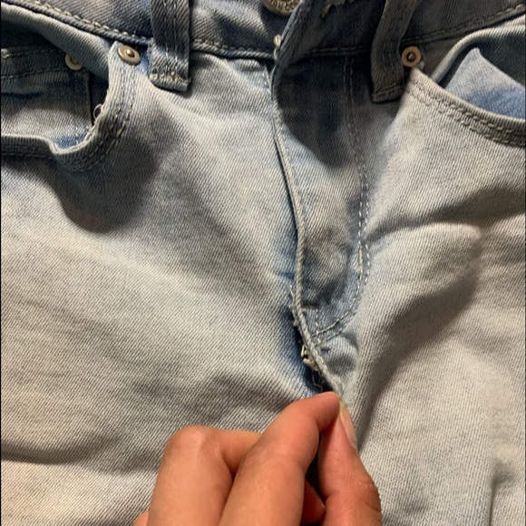 Light blue ripped jeans - Picture 3 of 4